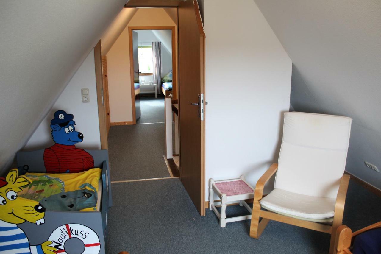 Ostsee-Ferienwohnung-Nautikuss Wangels Exterior foto